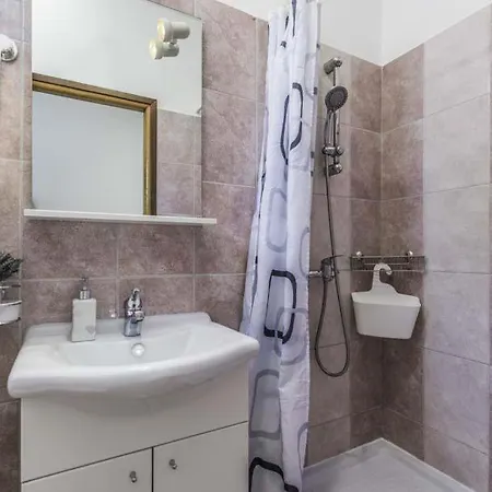 Veli Golji Sleeps 8 Pool Air Con Wifi Villa *