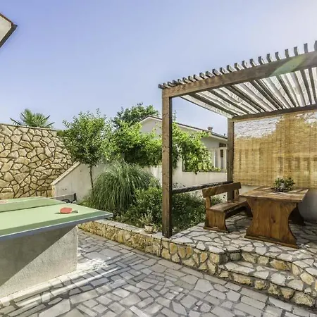 Veli Golji Sleeps 8 Pool Air Con Wifi Villa Veligolji