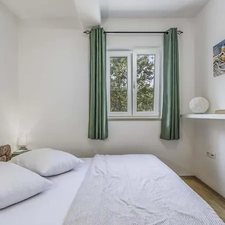 Villa Veli Golji Sleeps 8 Pool Air Con Wifi *