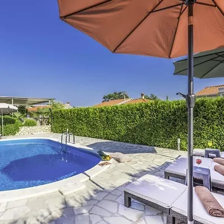 Villa Veli Golji Sleeps 8 Pool Air Con Wifi *